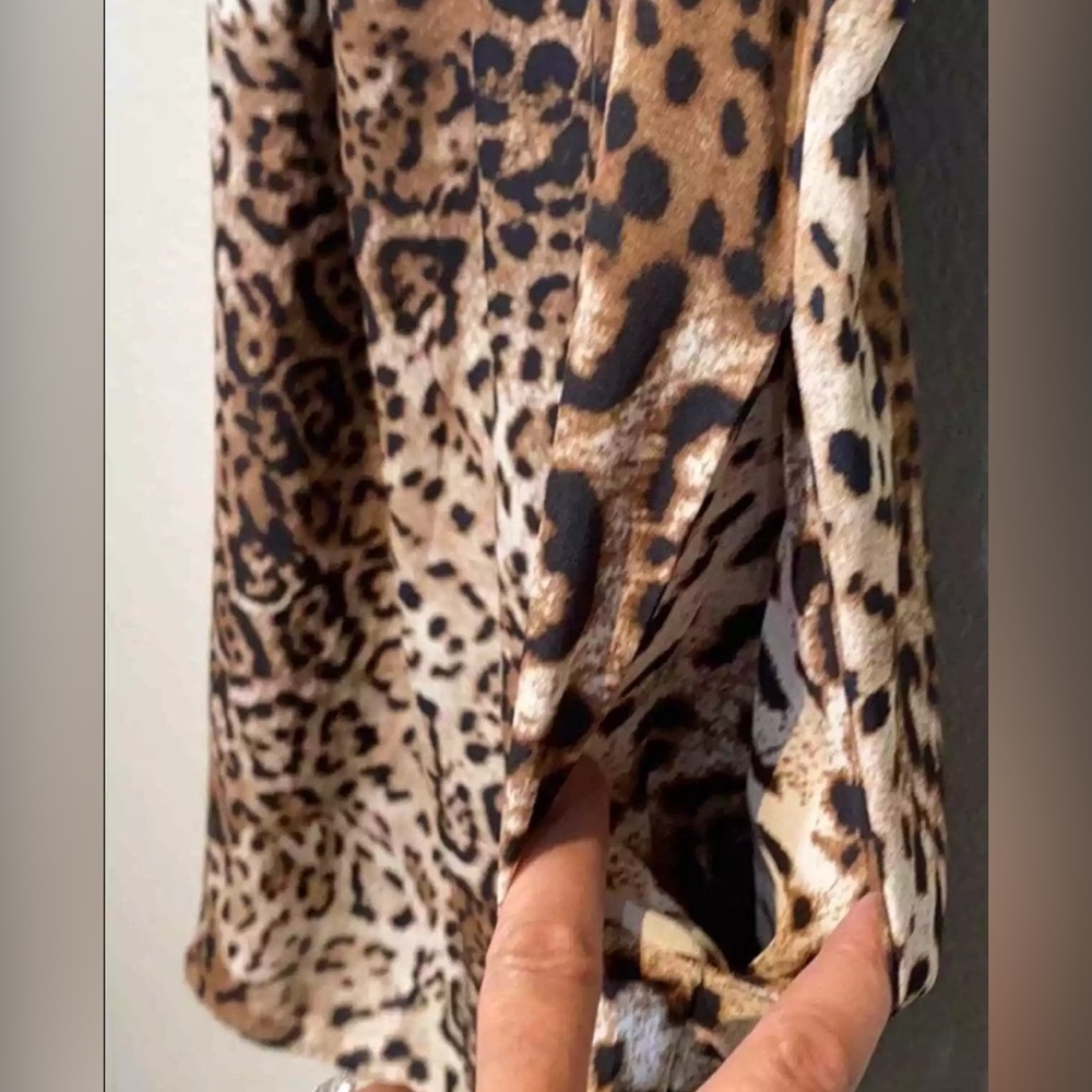 Zara basics leopard print sleeveless zip back dress with pockets. - Picture 13 of 13